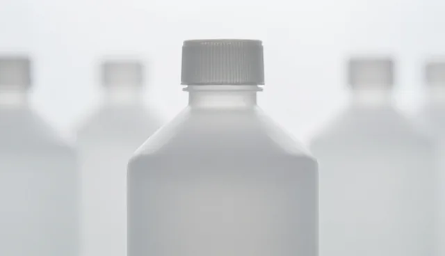 化工原料在实际应用中面临哪些性能与适用条件问题