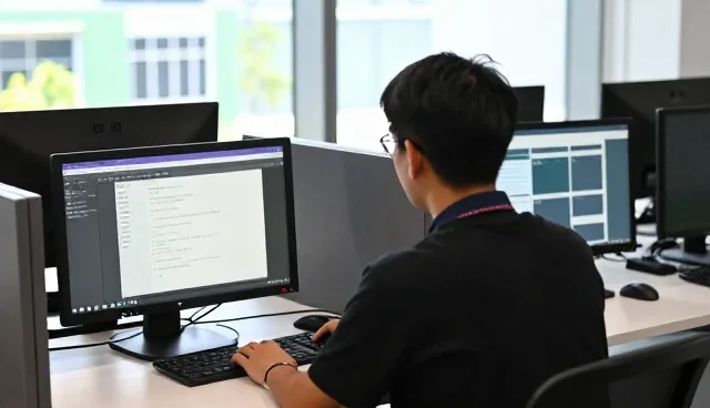 提升设备兼容性，保障技术咨询服务稳定运行
