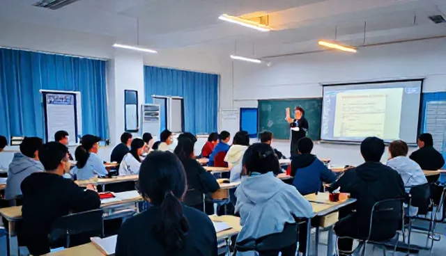在线课程师资培训如何提升教学效果