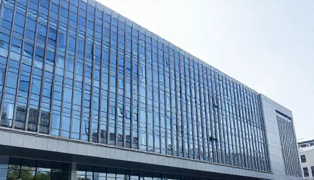 直播定制服务中设备选择影响效果的原因分析