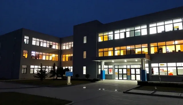 如何在稳定货源与快速响应之间找到平衡