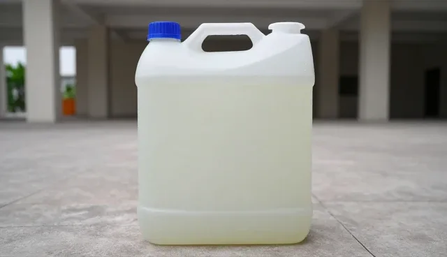 精细化学品仓储配送如何优化运输成本