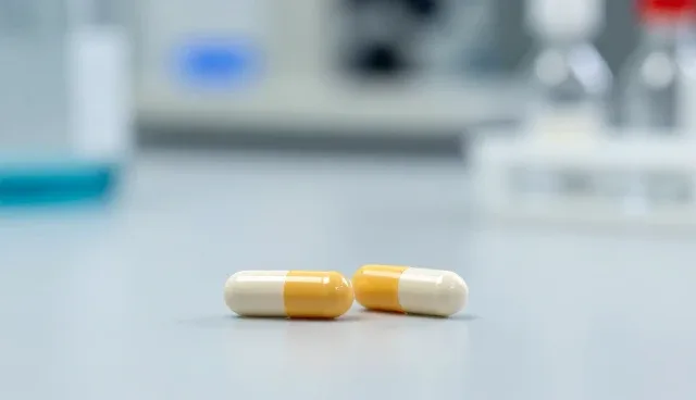 生物酶活性胶囊研发中，如何选择稳定剂