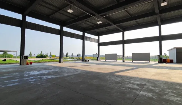 建立网站制作定制开发，提升化工原料风险控制体系