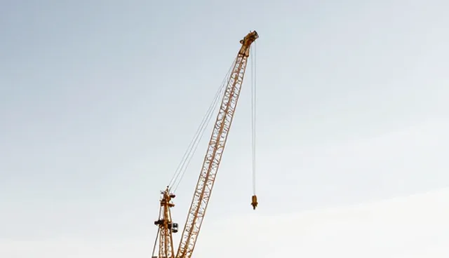 工业起重设备维护流程的精细化管理建议