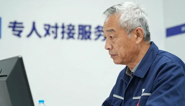 中小客户在项目商务中的实际应用与性能考量
