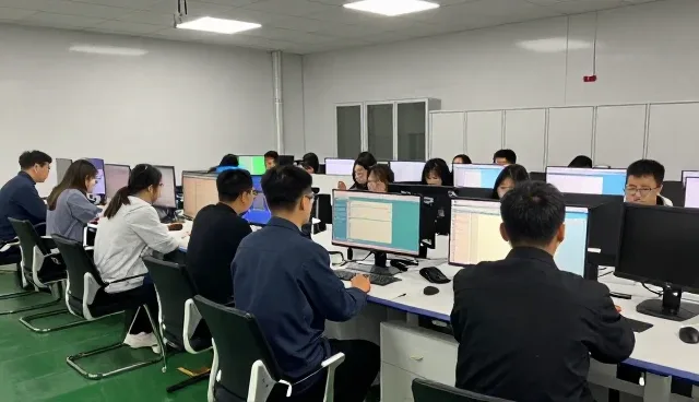 内容分发中带宽管理的两种做法与取舍分析