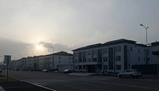 外墙清洗服务中消杀服务包的性能与适用条件解析