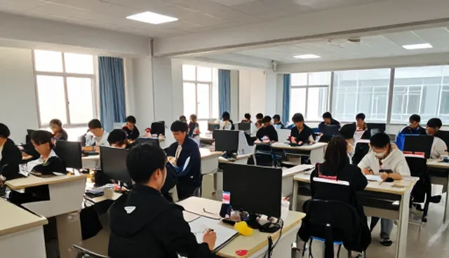培训效果如何保障？师资力量是关键