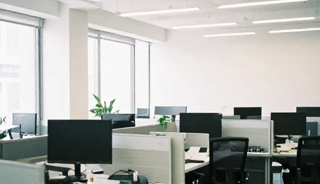 电商推广服务在系统故障场景下的性能表现与适用条件