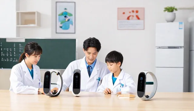 户外运动场景下智能穿戴设备性能优化要点