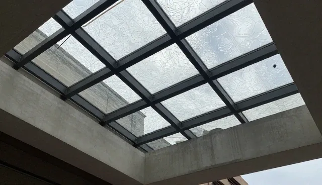 系统兼容性在性能优化中的关键作用与选型考量