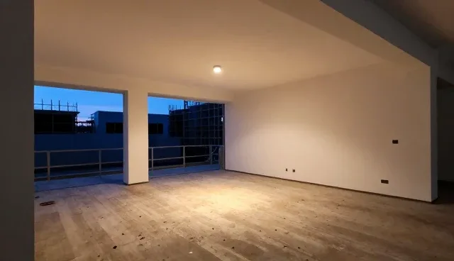 旧房改造中的室内设计趋势与性能考量
