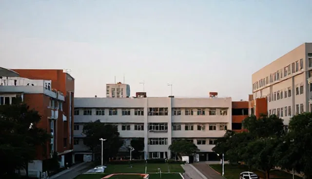 服务器在企业信息化中的实际应用与场景分析