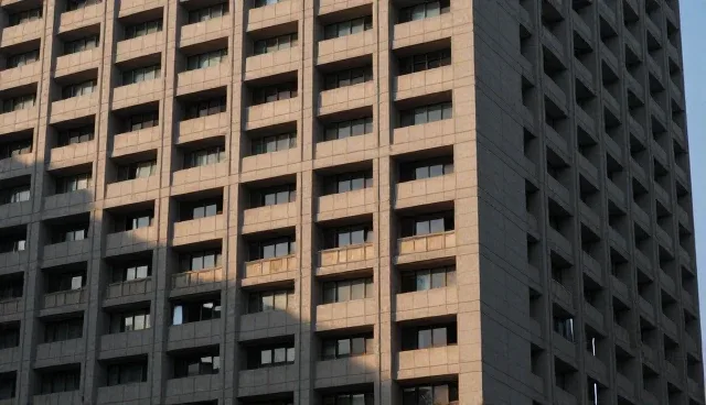 日用百货仓储配送的两种做法对比及实际取舍