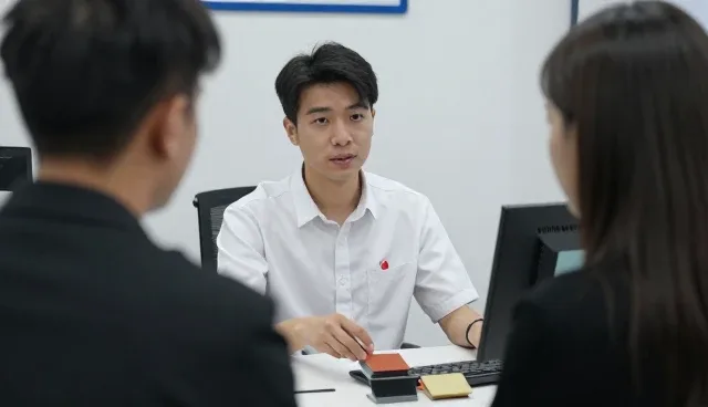 建筑幕墙生产加工中的销售服务模式与场景适配