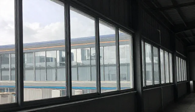 技术咨询中实际取舍的对比分析