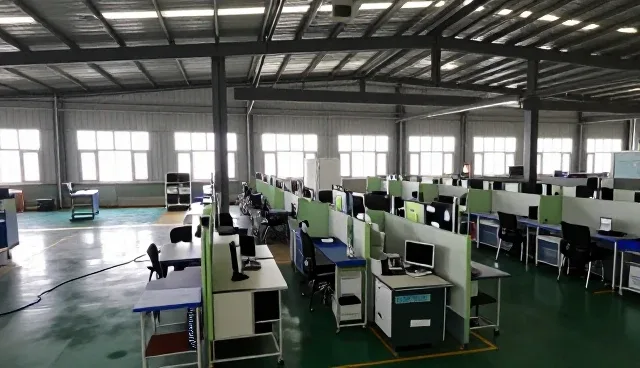 技术外包：适配性分析对性能与适用条件的影响