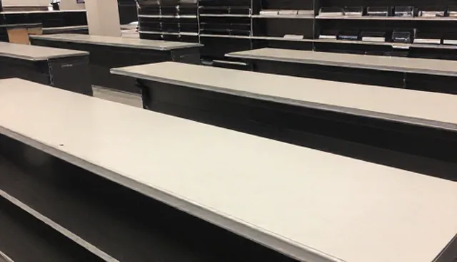 市场调研与数据分析：两种策略的对比与取舍