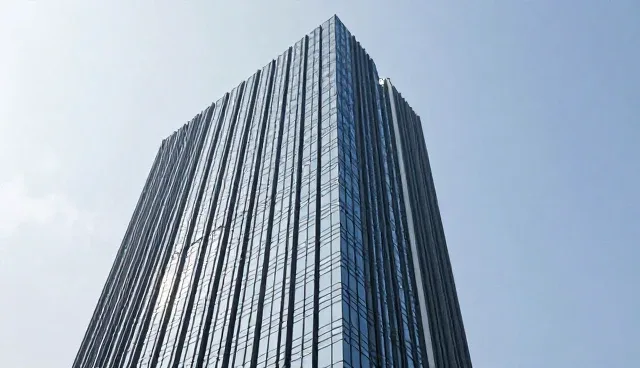 网站搭建中的性能优化与适用场景分析
