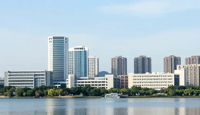 公众号开发在业务应用中的实践与优化方向