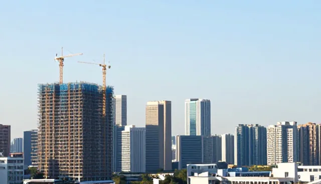 如何在多个行业中合理选择和使用本地市场分析工具