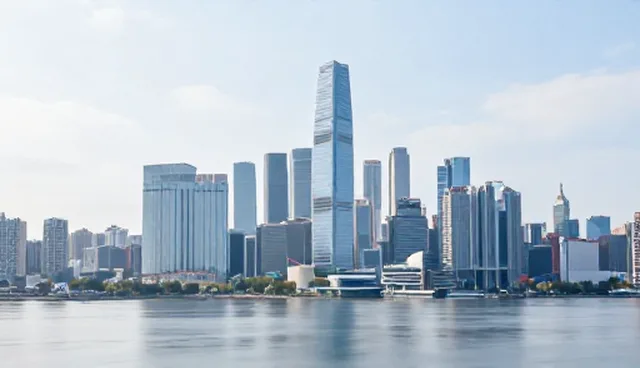 官网运营中性能与适用条件的选型关注点