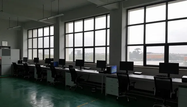 企业网站优化中黄页服务的两种选择与实际取舍