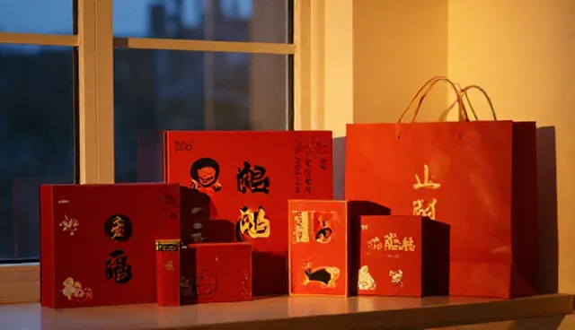智能电子产品对节日礼品套装销售的影响因素分析