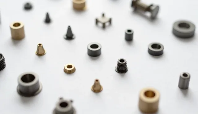 技术外包服务在不同规模企业中的使用与维护建议
