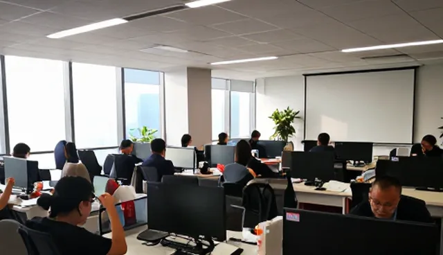 活动策划执行中内容生产匹配精准的两种做法对比