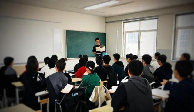 培训体系中技术支持服务的成本控制策略与实践