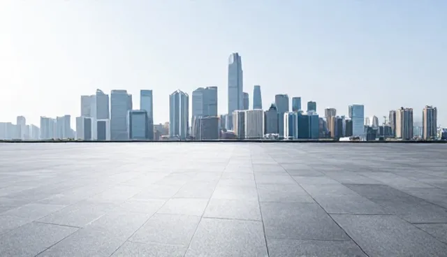 英语网站建设选型中需关注的核心要素分析