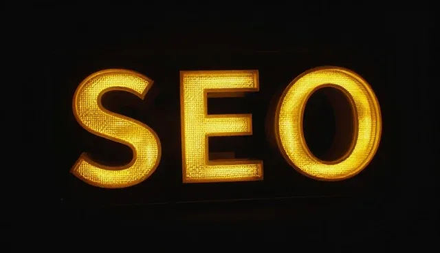 SEO优化选型关注点：数据驱动策略解析