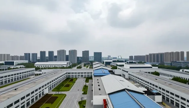 企业运维管理系统在复杂网络环境中的性能表现分析