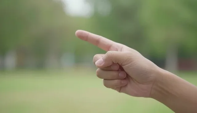 如何保障服务器托管服务的网络稳定性