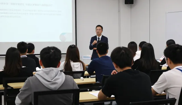 技术培训如何助力企业应对业务发展趋势