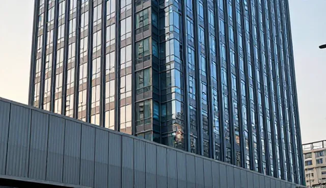 交通设施加工中精度控制的关键技术与常见问题解决