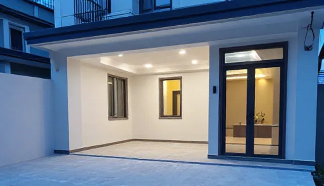 住宅精装修中家具场景应用的性能考量与适用条件