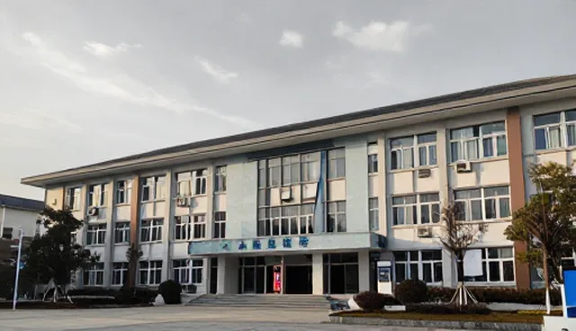 电子产品在不同场景下的性能表现与适用条件