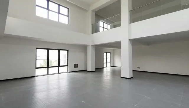 管理效率提升中，如何优化项目执行与沟通环节