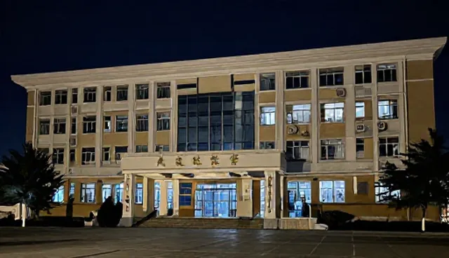 商品展示中如何平衡性能与适用条件