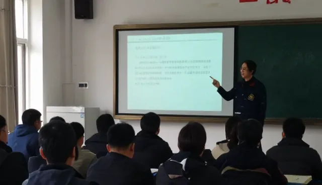 钥匙卡顿问题的技术培训应对策略