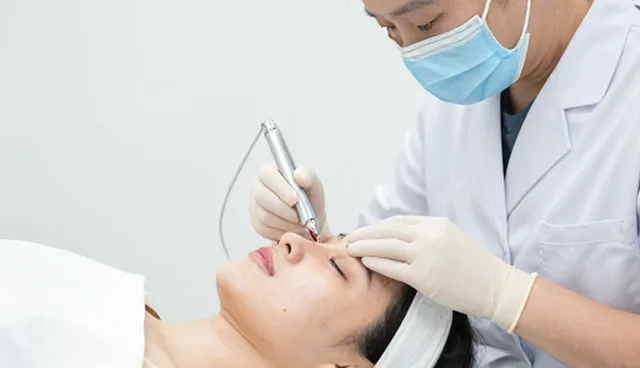 如何通过医师团队选择判断医疗方案的适用条件