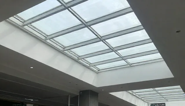高分子防水卷材在建筑应用中的场景适配与挑战