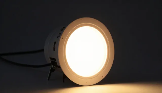 LED灯具性能下降的常见原因与维护策略