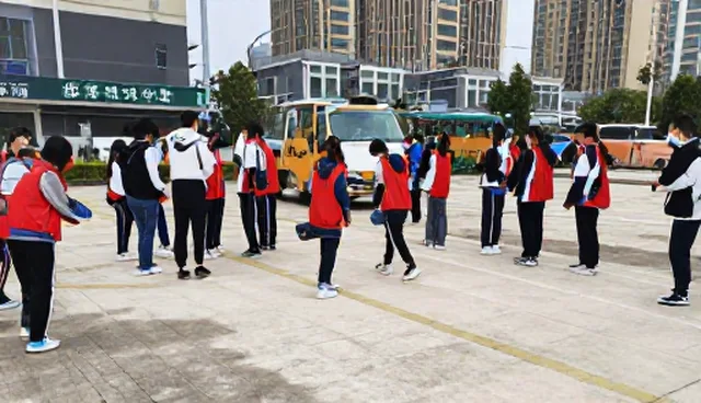 研学线路策划如何应对突发情况，保障行程安全