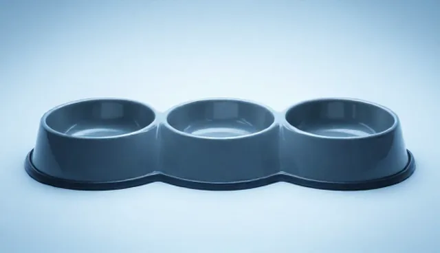 如何通过效率提升方案设计优化操作规范？