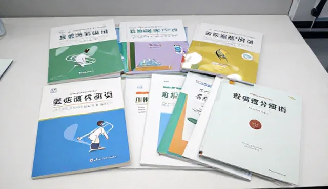 在线辅导课程中教辅资料套装的常见问题与应对策略