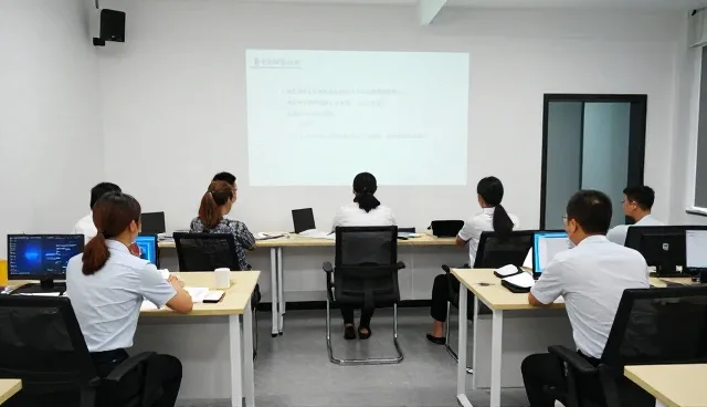 如何有效利用网络较为完善保障业务稳定性